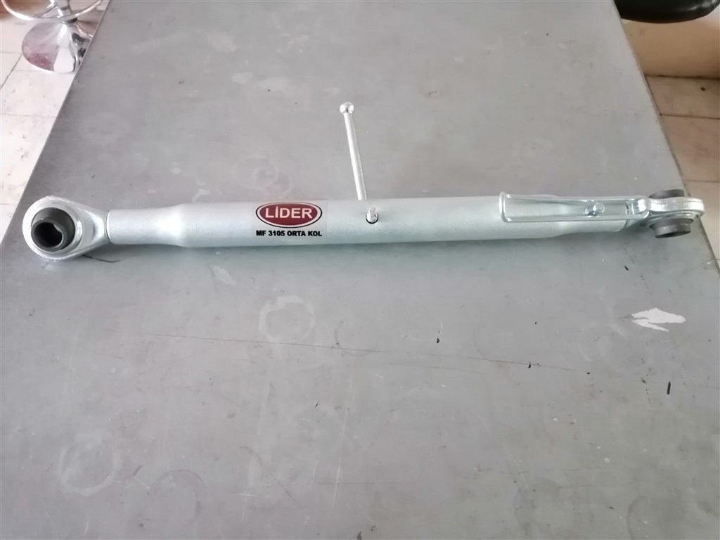 14541 3105 orta kol kare dis massey0005 lider z 112 yeni ege traktor traktor yedek parca